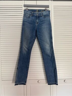 7 For All Mankind Medium Blue Straight Leg Dylan Jeans Sz 27